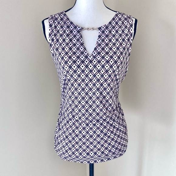 White House Black Market Horse-bit-Detail Geo-Print Tank Size S - Picture 2 of 9